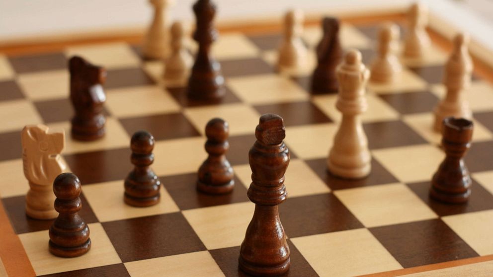 chess master easily